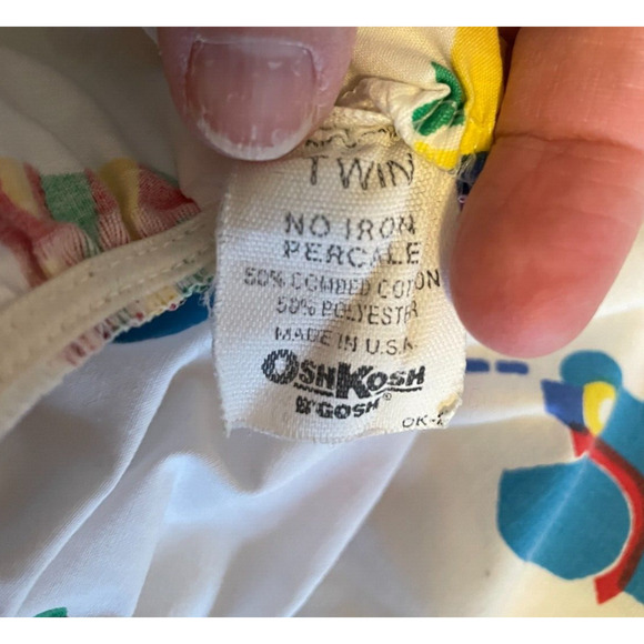 Vintage OshKosh B'Gosh Twin Fitted Sheet Transportation Tractor Boys Bedroom 90s - Picture 4 of 4